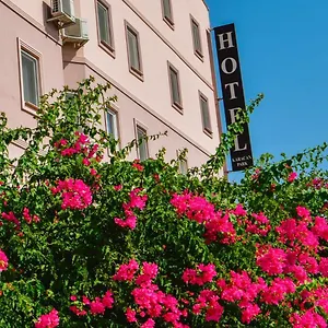 Karacan Park - Airport Hotel